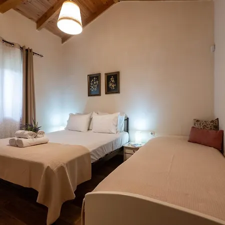 Olive Grove Getaway * Oikhalia (Messinia)