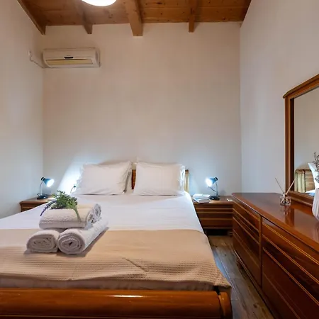 Holiday home Olive Grove Getaway *