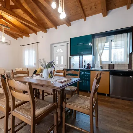 Holiday home Olive Grove Getaway *